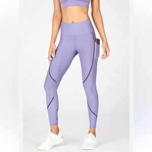 Fabletics therma flex high waisted pocket legging